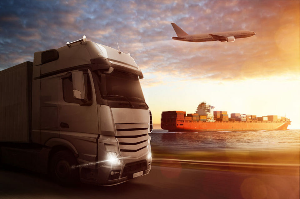 use-cases-ai-automation-transport-logistics.jpeg