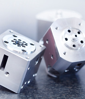 —Pngtree—cnc machining centerhorizontal machining center_6854299.jpg