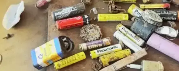 gravity_sorter_waste_batteries-sorting_real-work