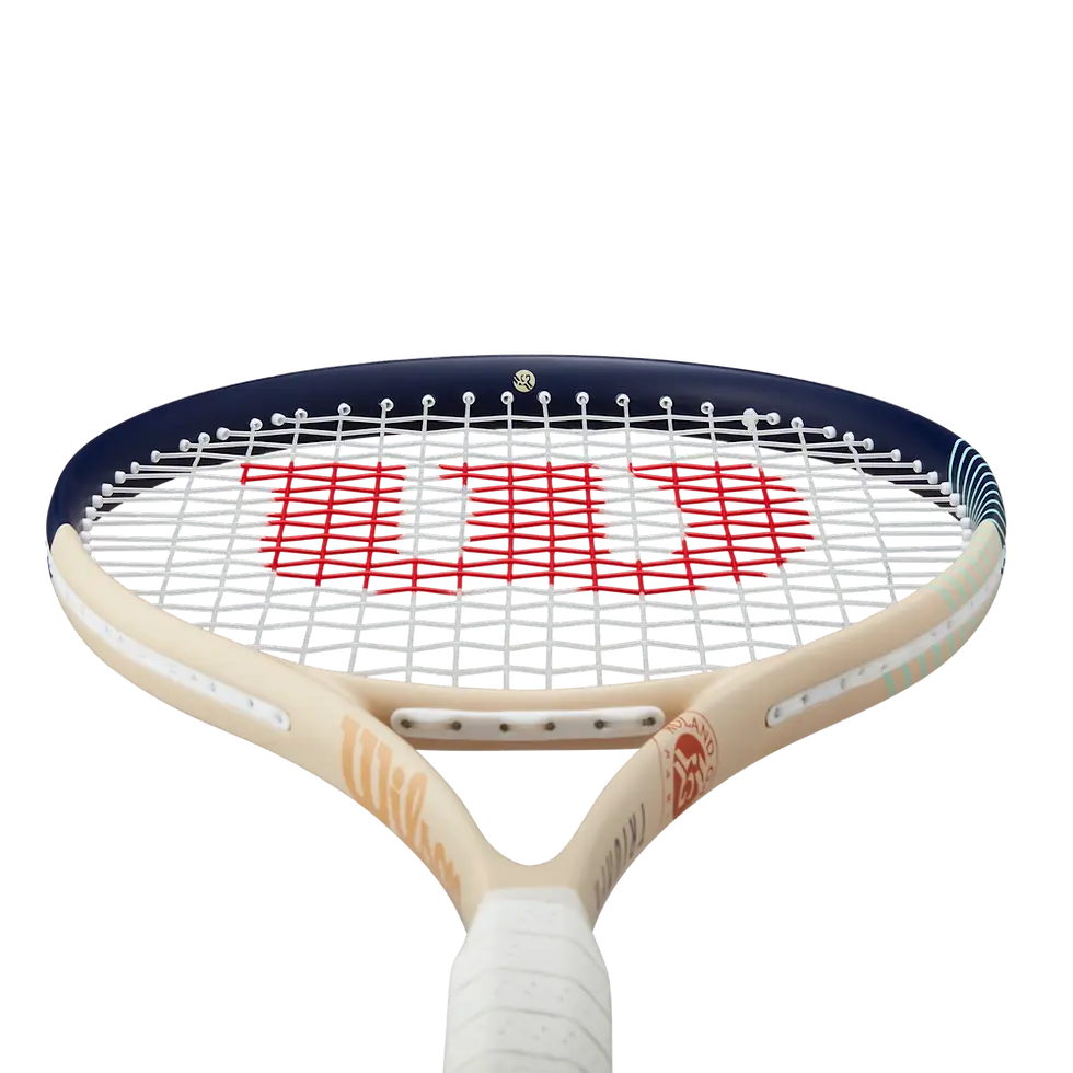 Indexkép: Wilson Roland Garros Triumph 2024 teniszütő