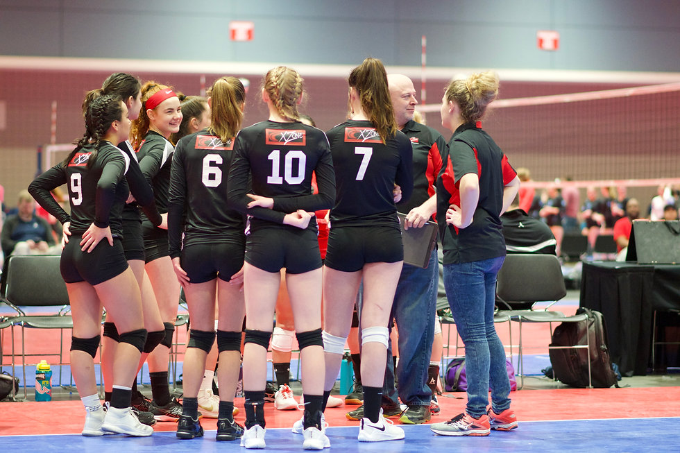 17 Red team huddle.jpeg
