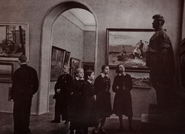 Походы в музеи