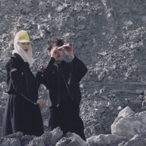 IMAGINATION OF UNCERTAIN LOVE