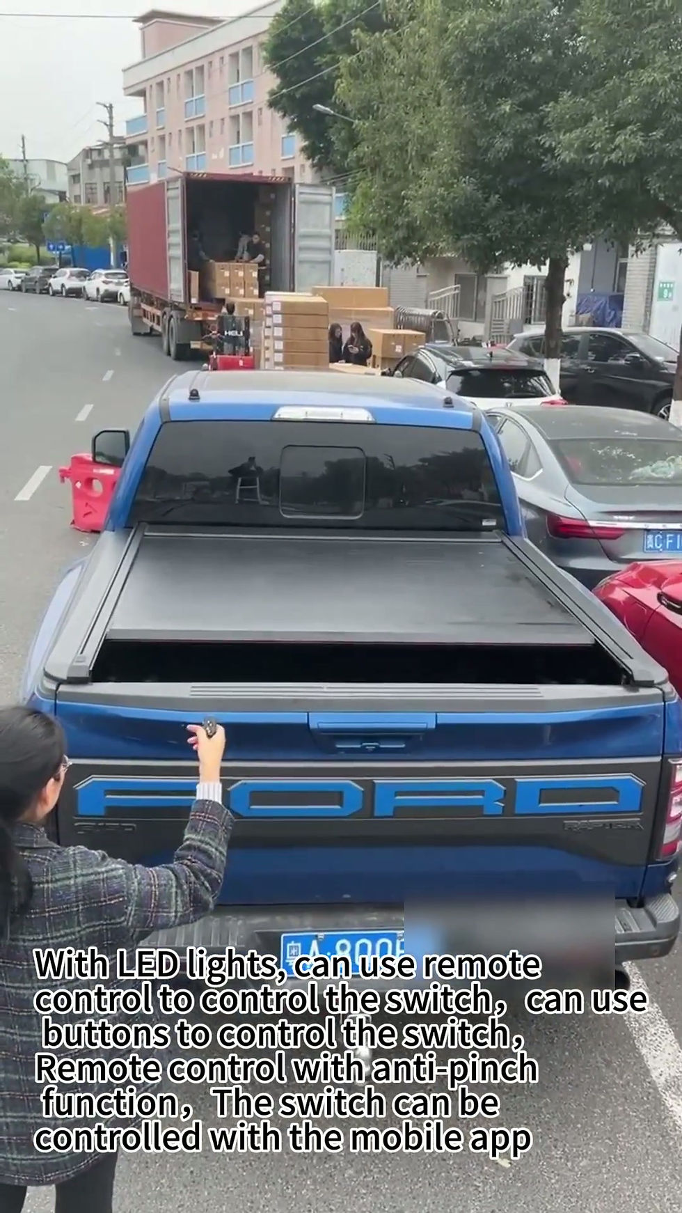 Küçük resim: FIBERSKABIN Electric Tonneau Cover | Ford Ranger 2022+