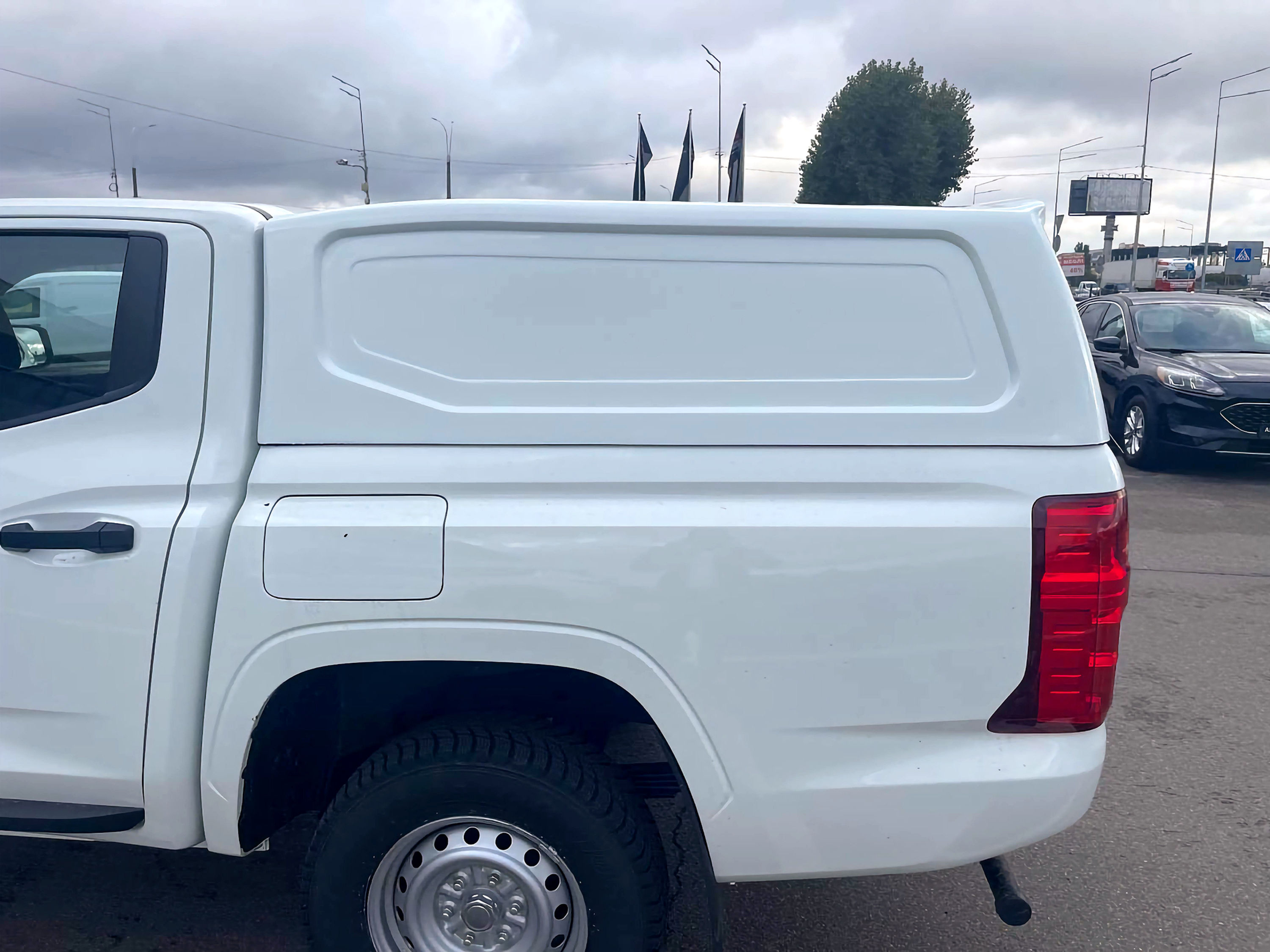 New Mitsubishi L200 Commercial Hard Top Canopy Solid Sided