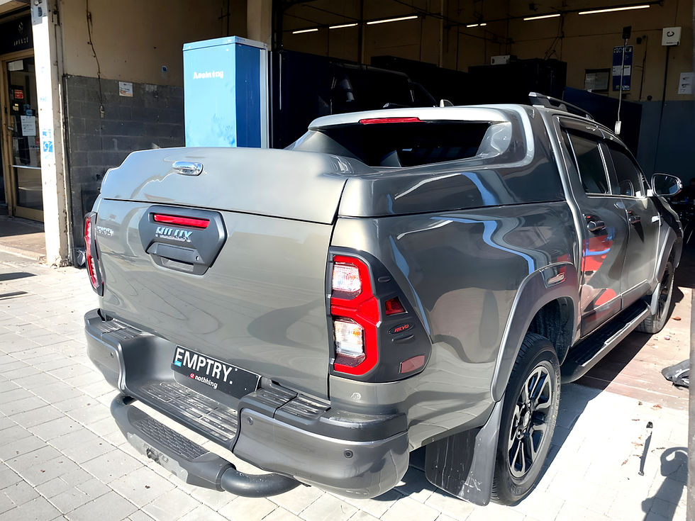 Enhanced Fullbox Moulds for Toyota Hilux