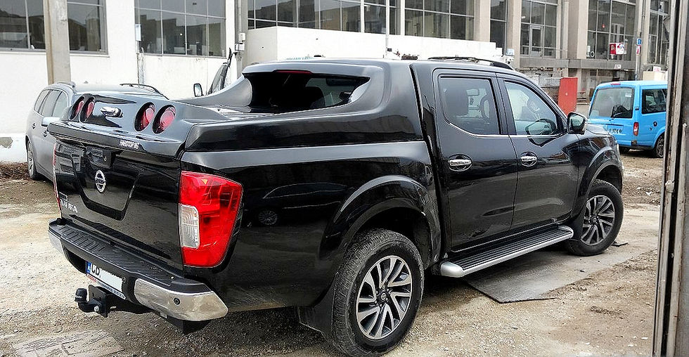 Nissan Navara NP300 GrandBox
