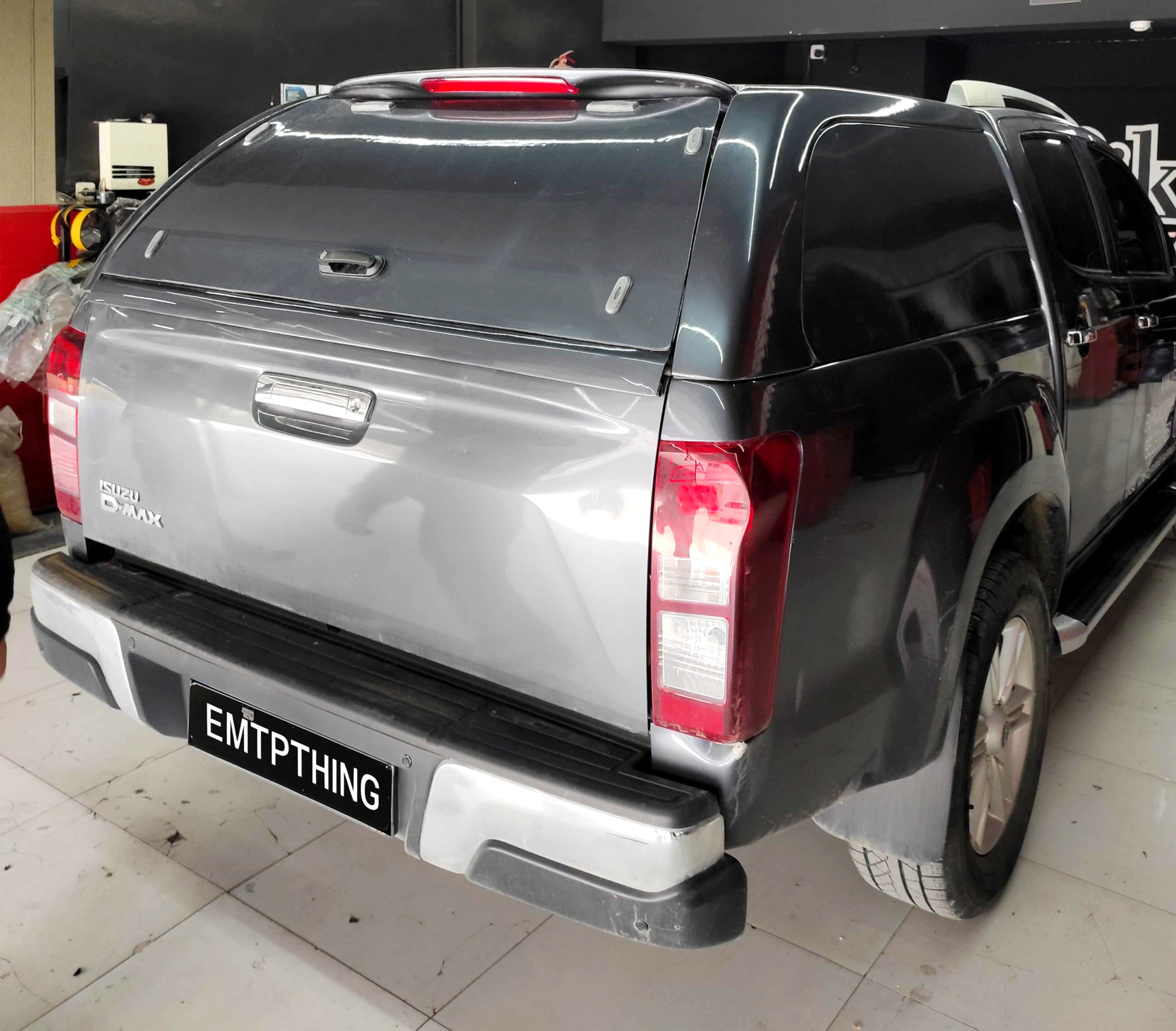 Upgrade Your Isuzu D-Max Mk7 (2025+) with Premium FIBERsKABIN Canopies