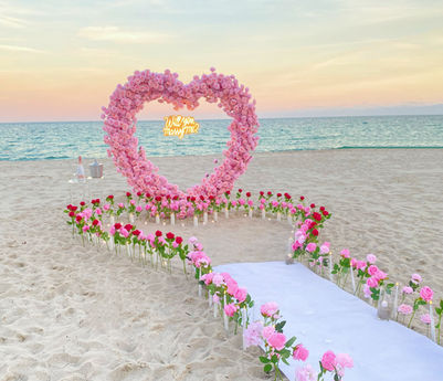 Propose in Miami Beach and create a magical engagement experience in Florida.
If you’re planning to propose in Miami, our team specializes in Miami beach proposals, sunset proposals in Miami, and fully customized engagement proposal experiences in Florida. From romantic candlelit setups to elegant beach proposals, we help you plan the perfect moment to hear that unforgettable YES.

Looking for the best proposal ideas in Miami? We offer romantic proposals in Miami Beach, private engagement proposals, and luxury proposal setups designed to match your vision. Whether you’re dreaming of a sunset proposal in Miami, a quiet and intimate beach proposal, or a stylish Miami proposal experience, we take care of every detail — design, timing, setup, and coordination.

Planning your Miami proposal has never been easier. Our proposals are thoughtfully designed to be romantic, stress-free, and unforgettable, making us a top choice for couples searching for propose in Florida, Miami proposal ideas, and beach engagement proposals in Miami.

¿Quieres hacer una propuesta de matrimonio en Miami?
Creamos propuestas en la playa de Miami, propuestas románticas al atardecer, y propuestas privadas y elegantes en Florida, diseñadas para un momento único y lleno de emoción.

If you’re searching for Miami proposal in Miami Beach, sunset proposal Miami, YES Miami proposal, or unique engagement ideas in Florida, you’re in the right place.