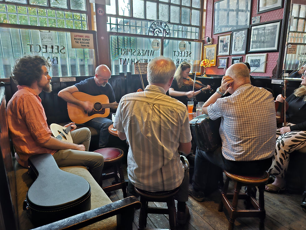 Irish Bar