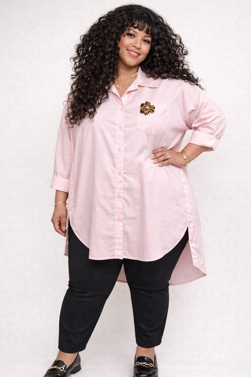 Thumbnail: Chemise oversize à broche florale