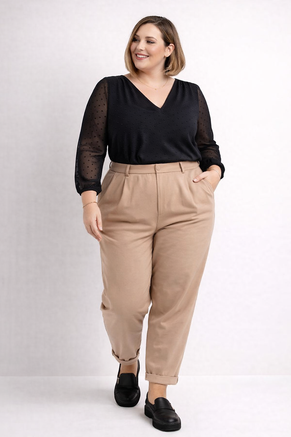 Miniaturbild: Pantalon carotte/paperbag