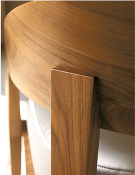 Shelly Rose Consulting and Design (SRCD) private wealth corporate interiors, client lounge seating.