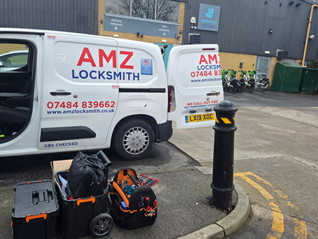 Professional cylinder installation to change locks on a new house in London