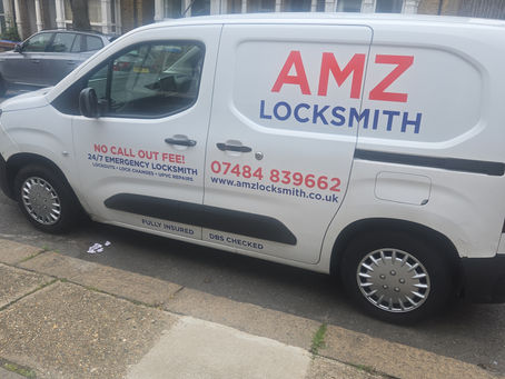 Fast & Reliable 24-hour AMZ Locksmith London Services