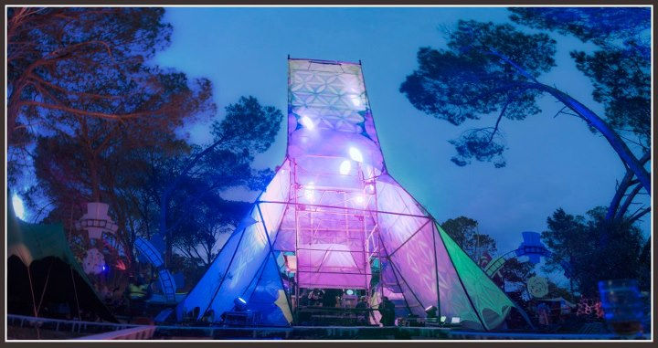 Alien Safari Lights at dawn