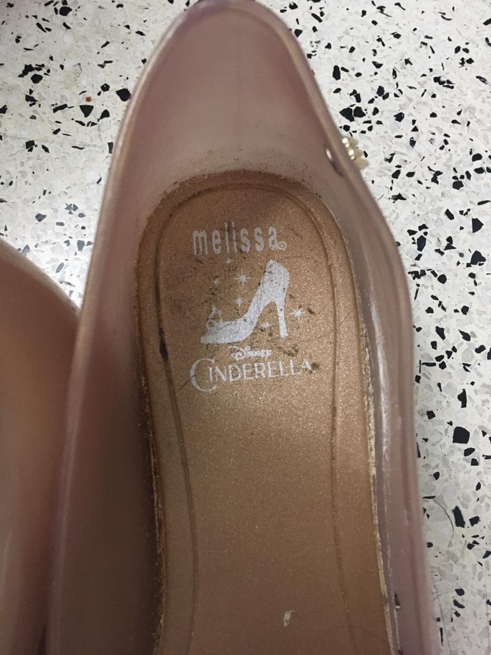 Miniatura: Melissa cinderela