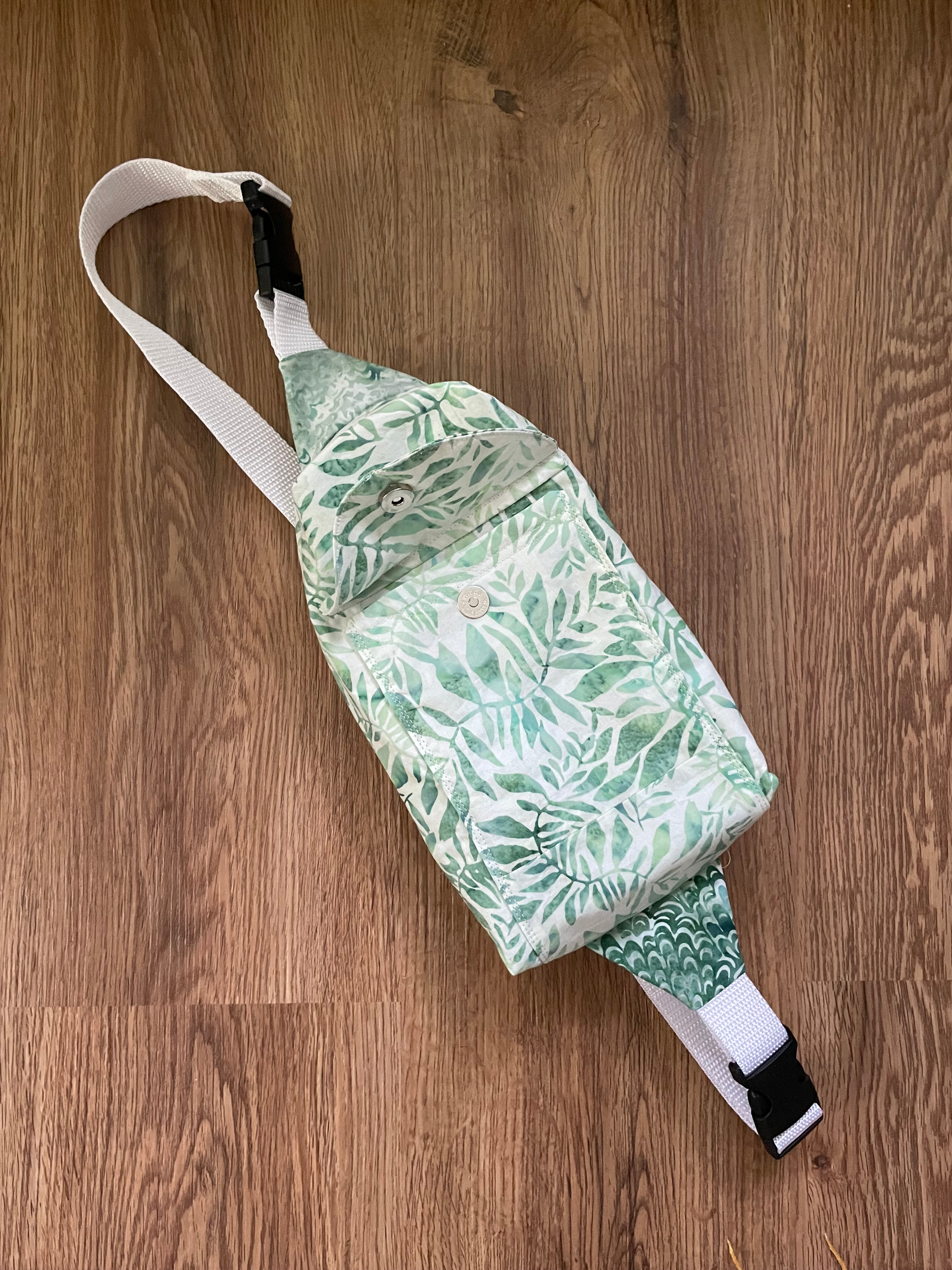 Hot Mama Cross Body Bag