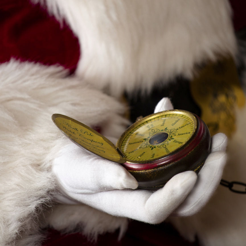 TAP - Santa Portrait Studio at The Shops at Legacy - East