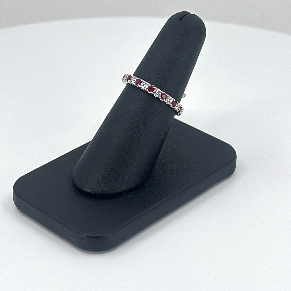 Thumbnail: Ruby & Diamond Band