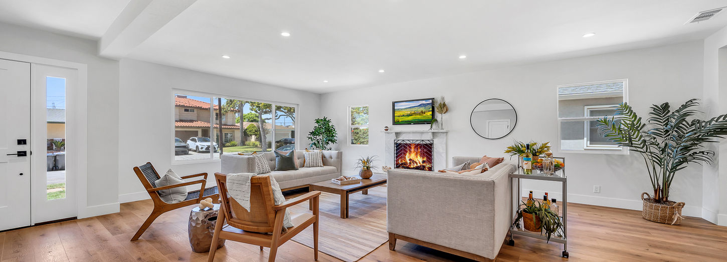 8_2725 Fisk Avenue.jpg