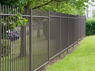 Aluminum Fencing in Andover, MA: Durable Style for Modern Homes