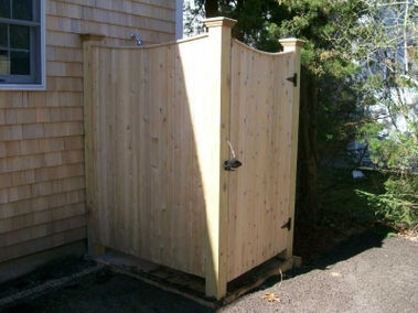 Scalloped Board Shower
