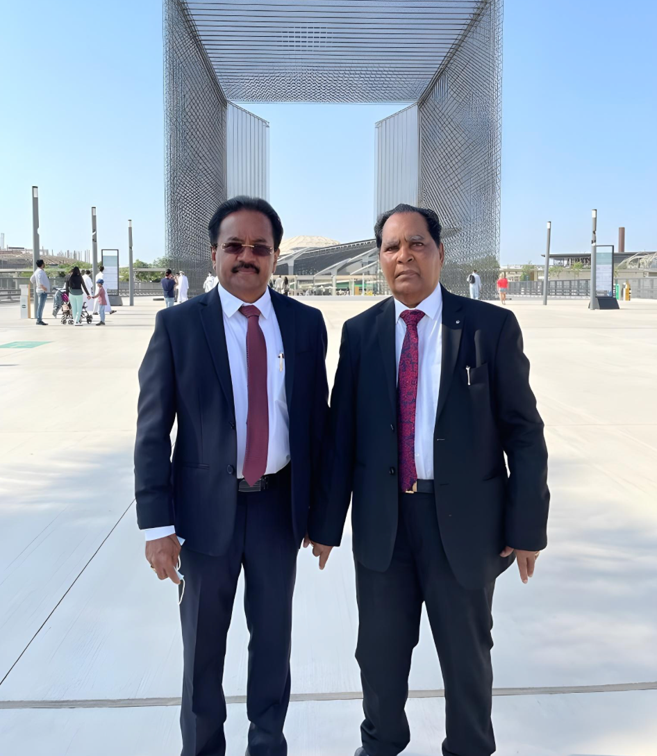 Mr. VG Santhosam, Chairman of VGP Group (right), with Mr. VGP Rajadas, Director of VGP Heritage (left).
