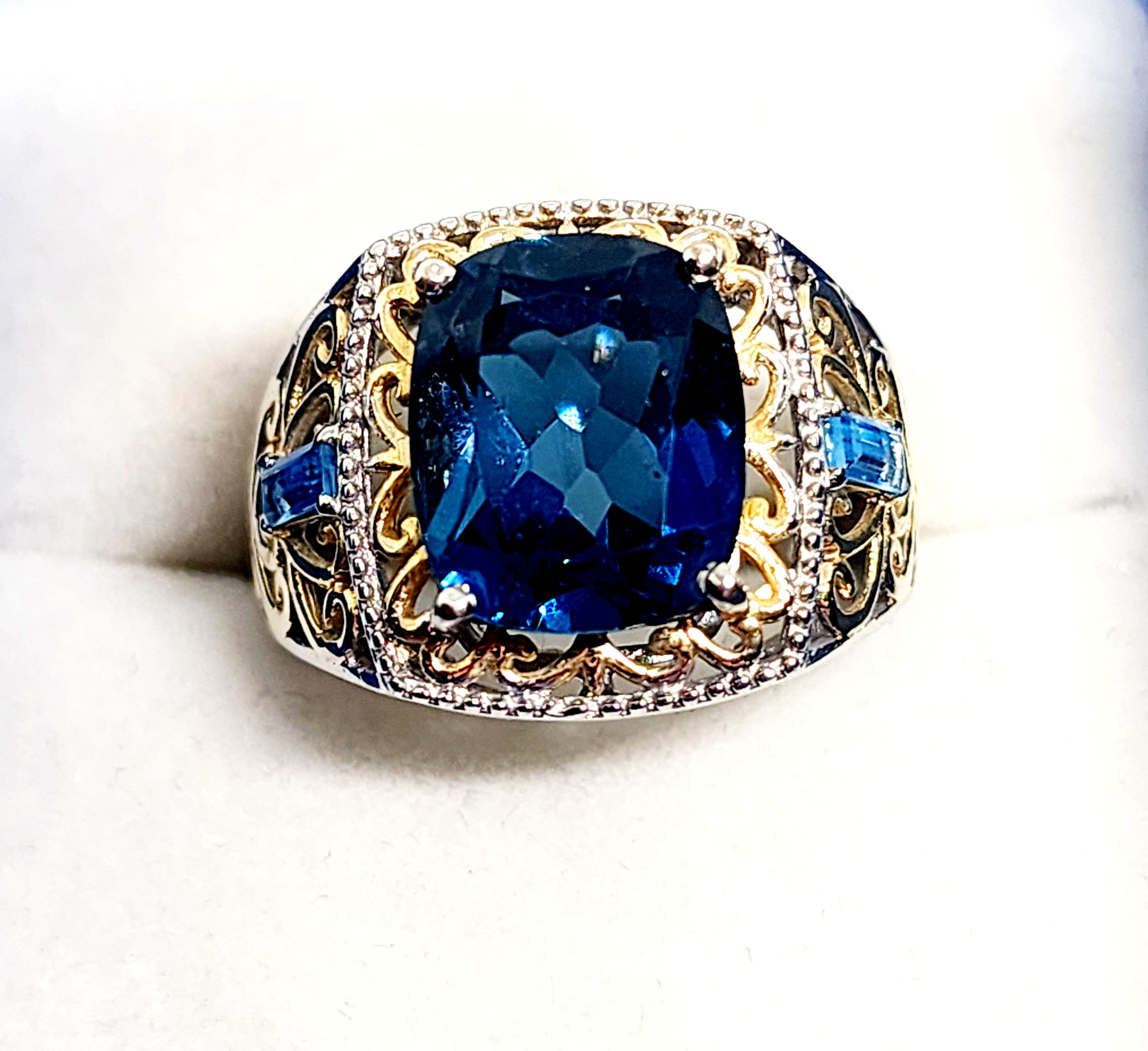 AAA London Blue Topaz ring in 14KYG & Plat/925 Sterling Silver 6.0cts size 8