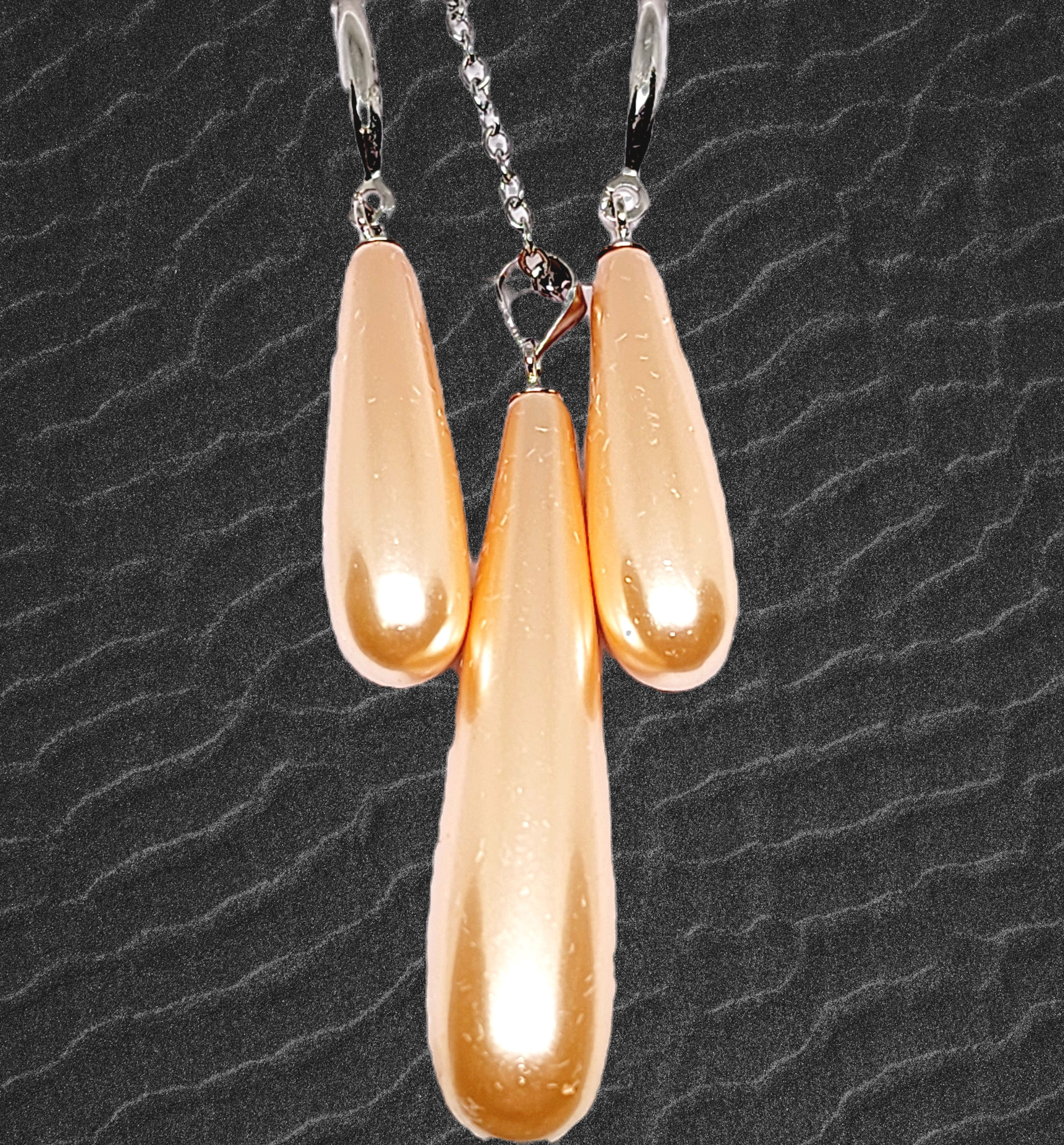 Peach Shell Pearl Drop Earrings and Pendant in 925 Sterling Silver 20 inch