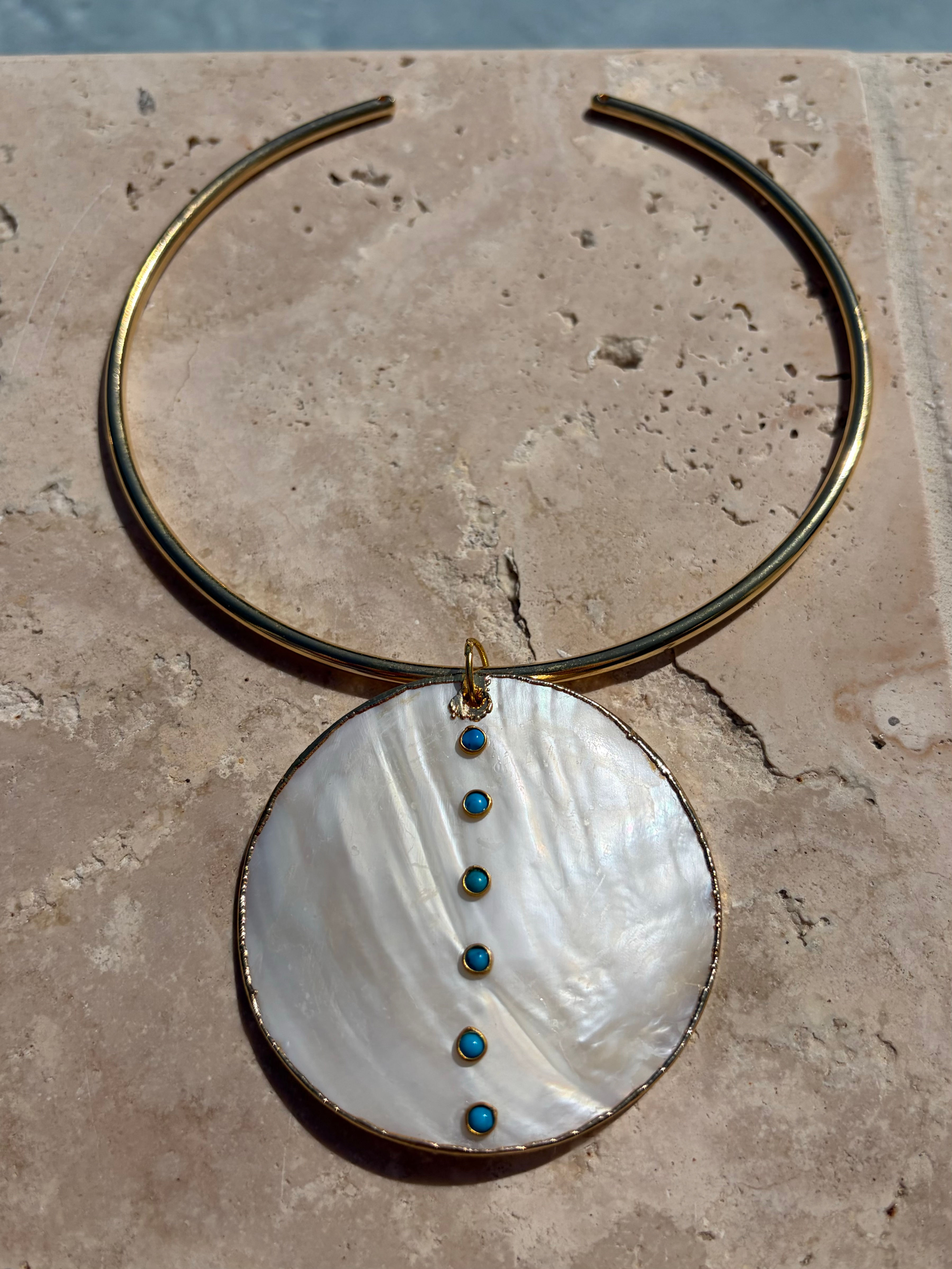 Blue Dot Choker