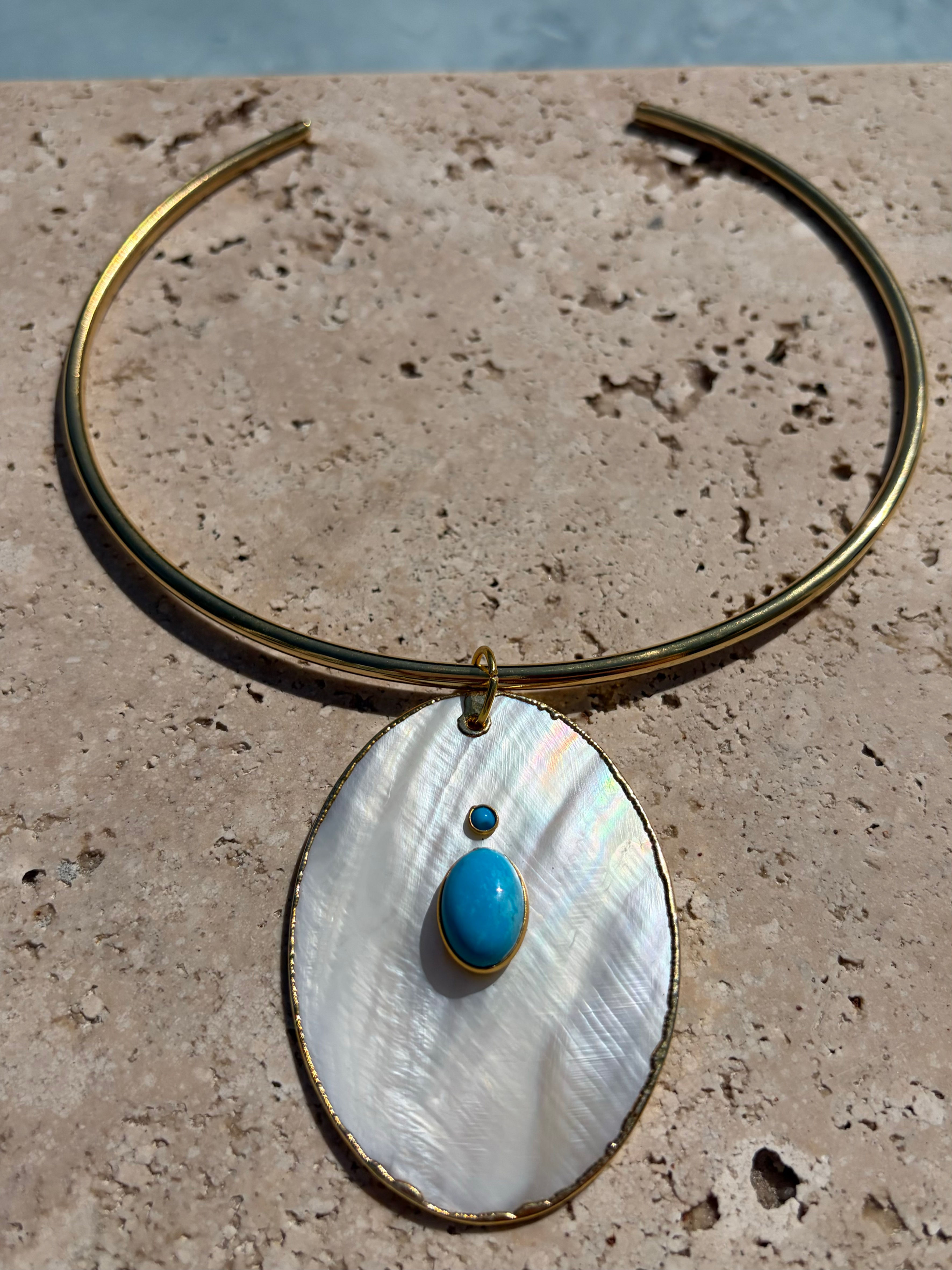 Blue Oval Choker