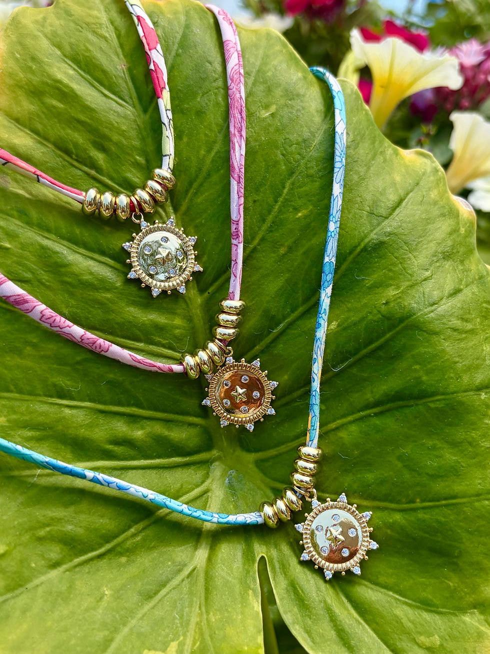 Thumbnail: Fabric Necklace- Pink Round Pendant 