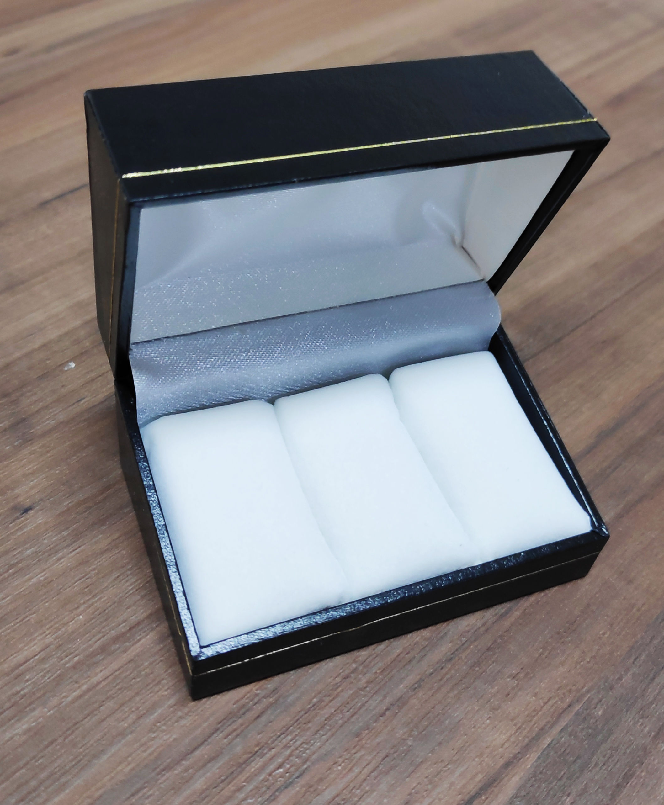 LK 84 - ALIANÇA FENDA