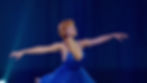 imagen de una estudiante del máster de danza de la escuela de danza comedia musical coco comin en barcelona