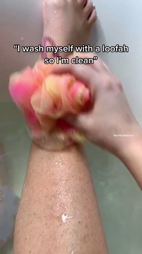 Thumbnail: Wildpier™ Deep Exfoliating Glove