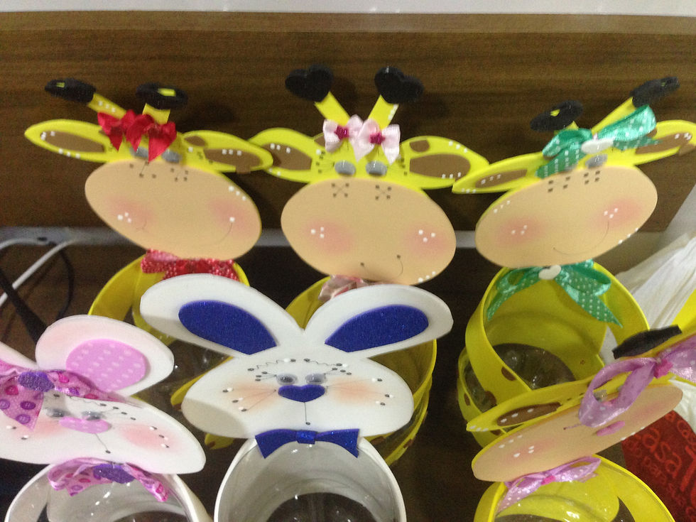 Miniatura: POTES DE GARRAFA PET - ANIMAIS