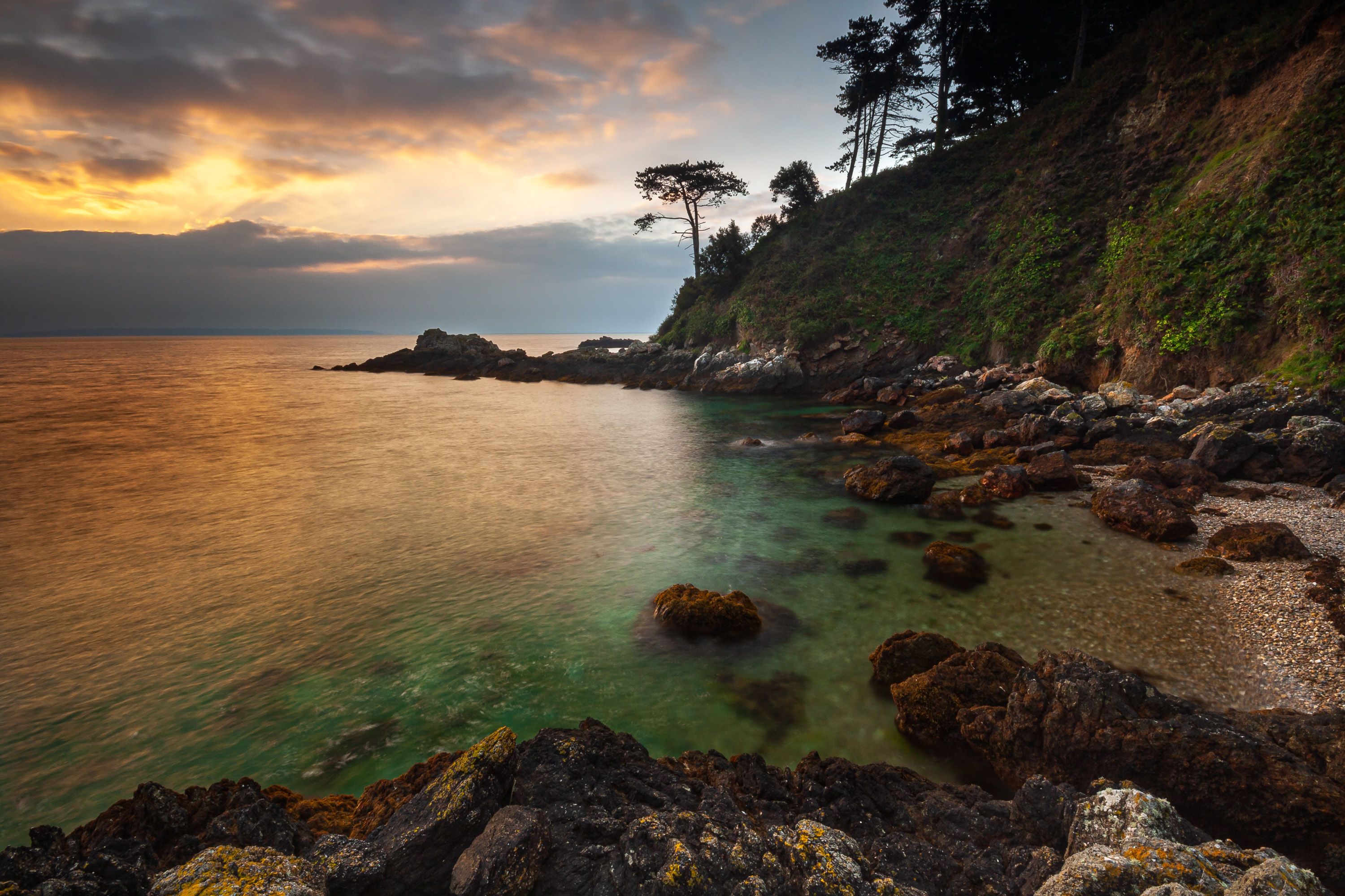 Marble Bar (Marble Bay/Le Pied du Mar) on Guernsey's east coast