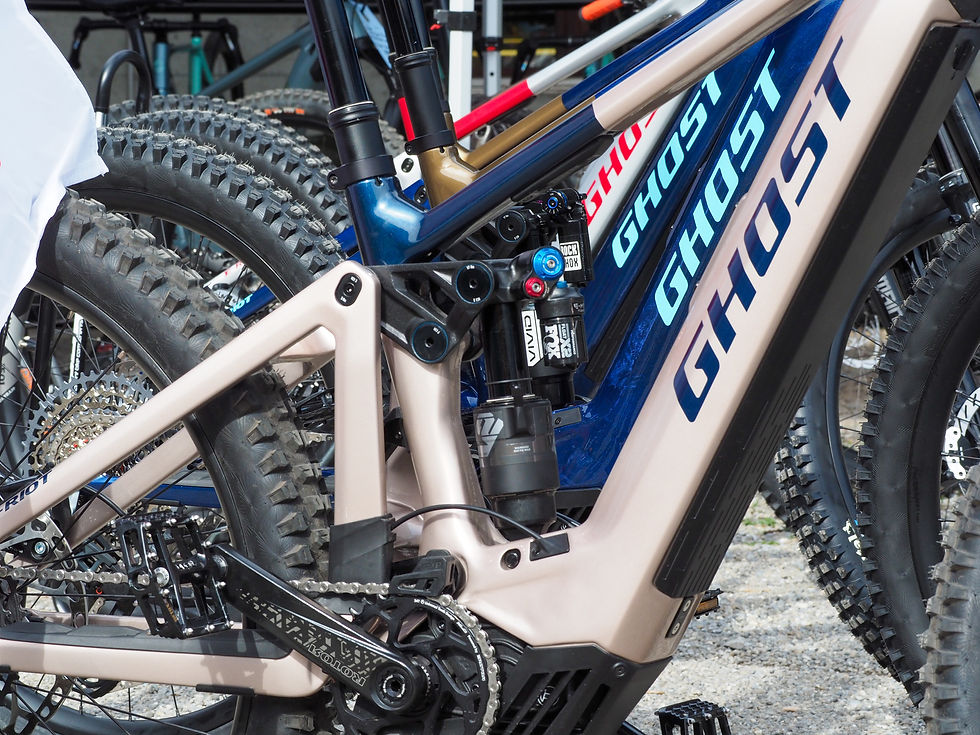 Frühlingsausstellung & Eröffnung neues Ladenlokal