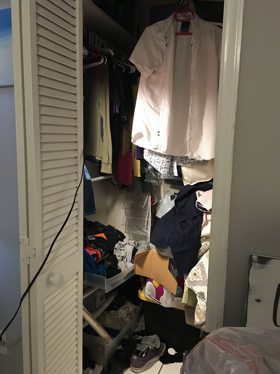 closet sebas1.JPG