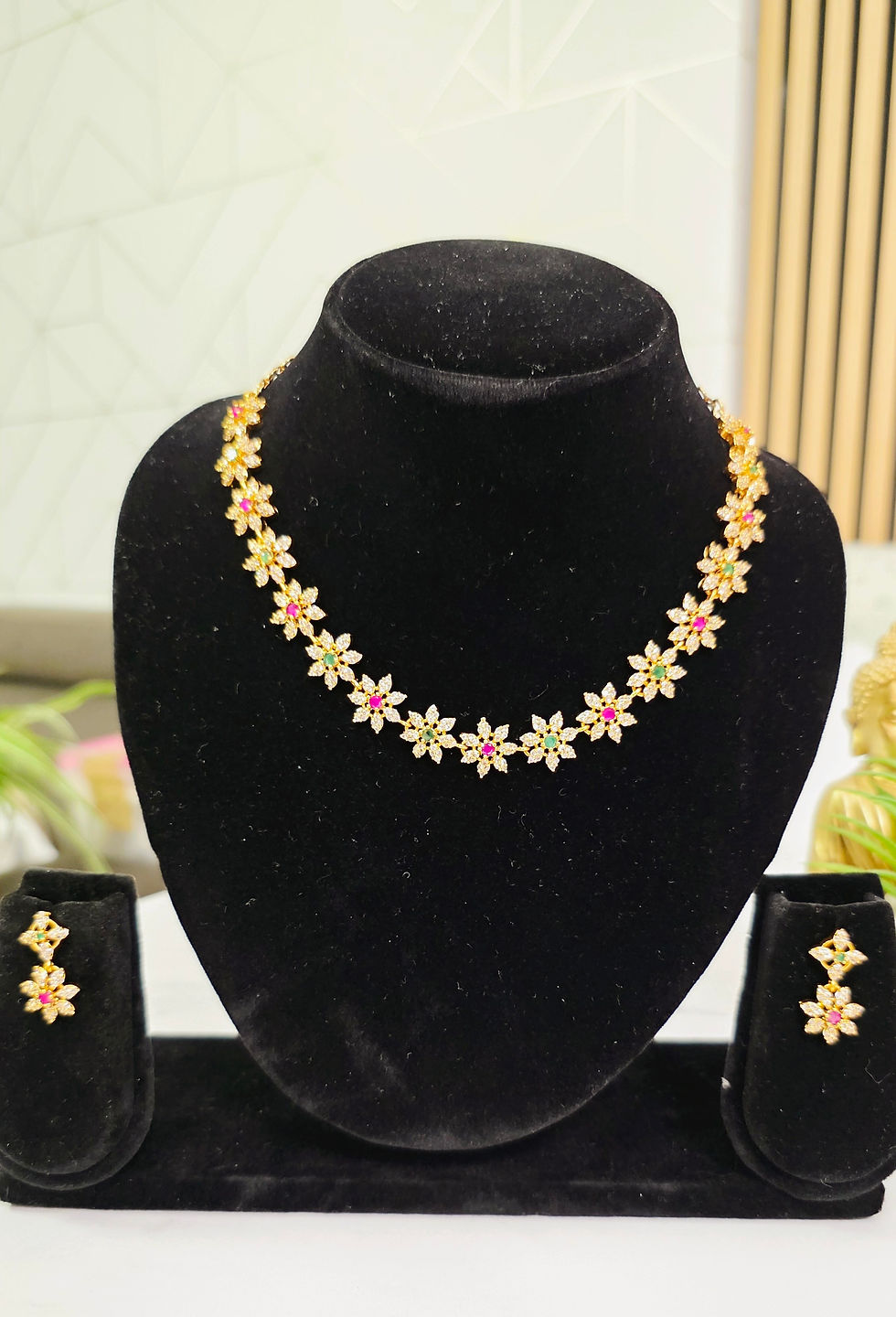 Thumbnail: Stylish floral Pink and Green zirconia stones set+ earrings