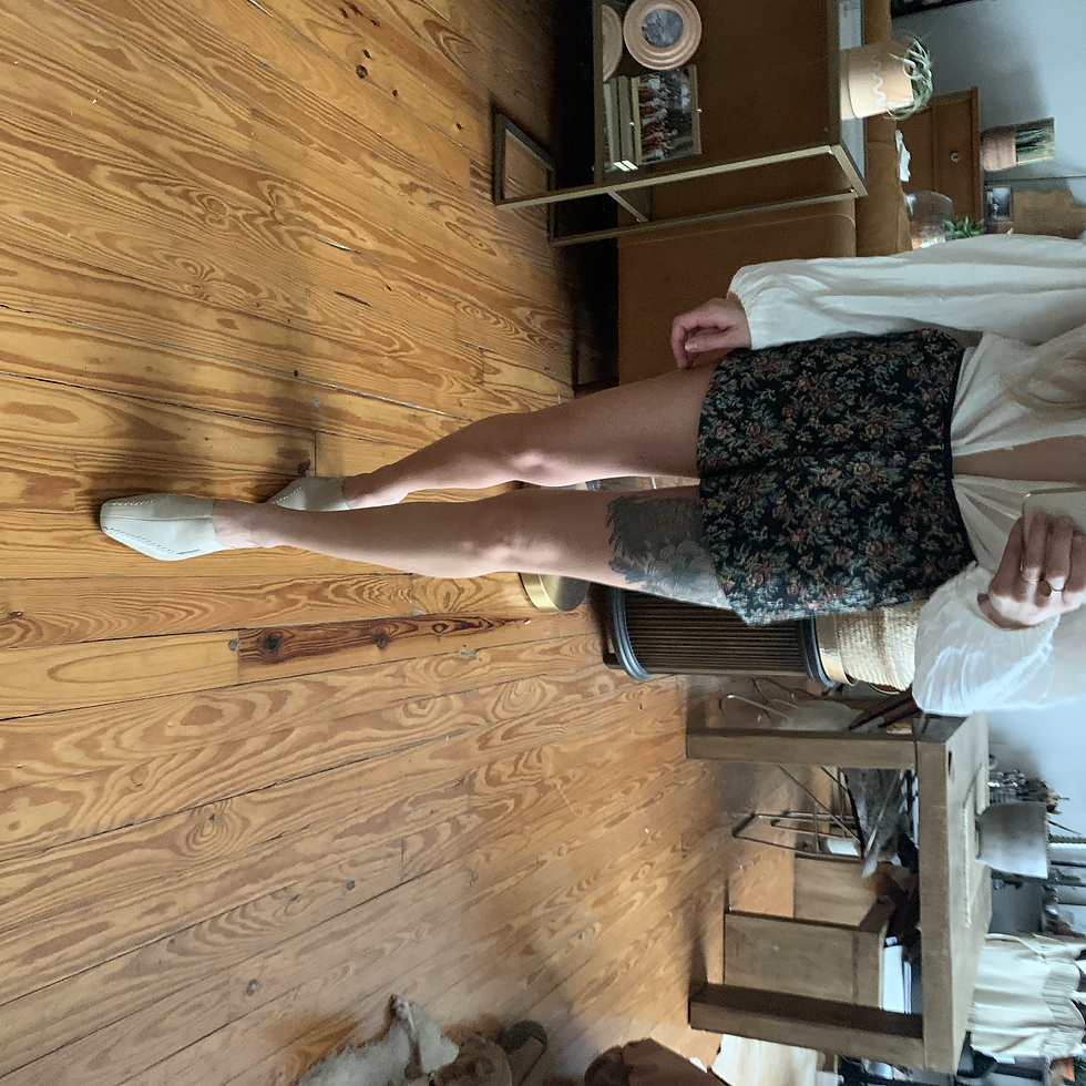 Carpet bag shorts