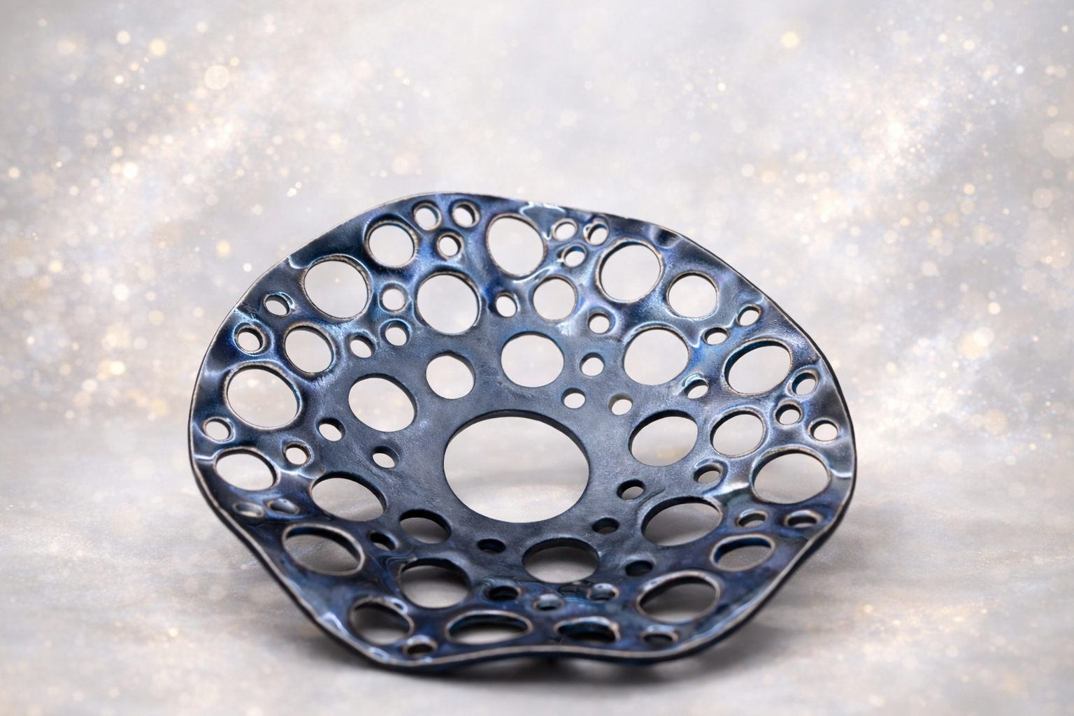 Graphit Löcherschale