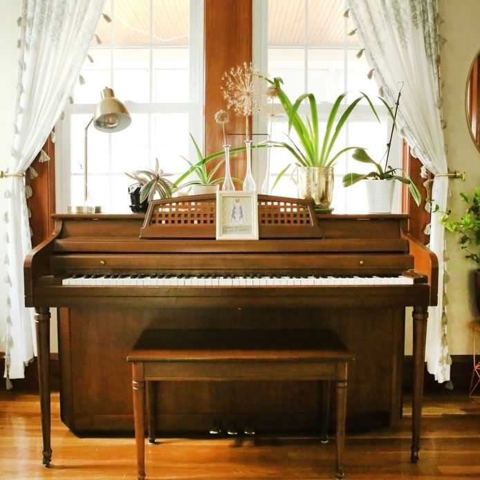 Piano Styling in Living Room Waltham, MA plant styling