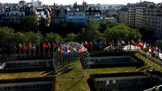 Pesquisadora do NetLab UFRJ participa de evento internacional sobre integridade da informação na UNESCO