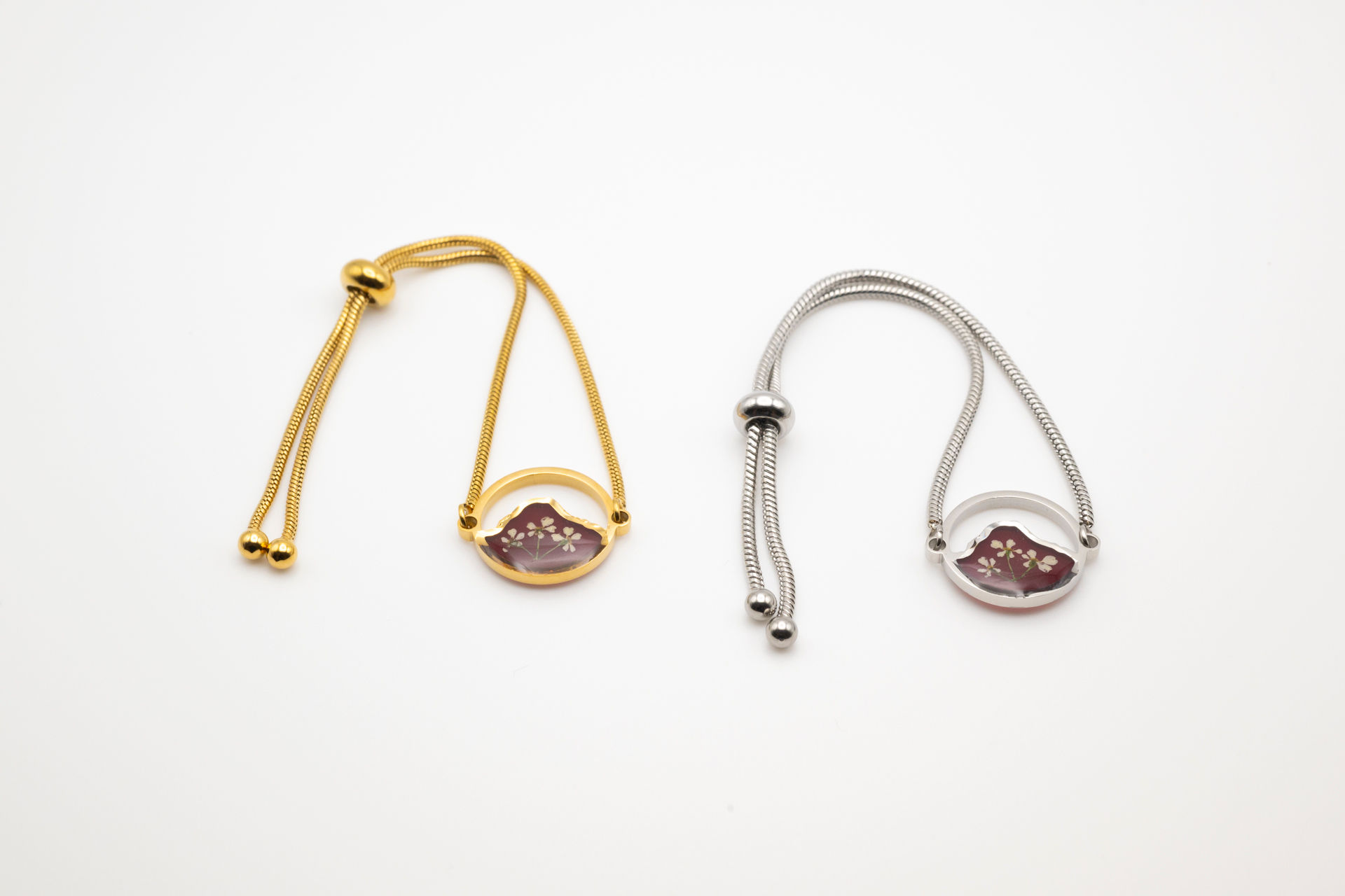 Bracciale regolabile "Monte Bianco" bordeaux, con fiori di Cerfoglio
