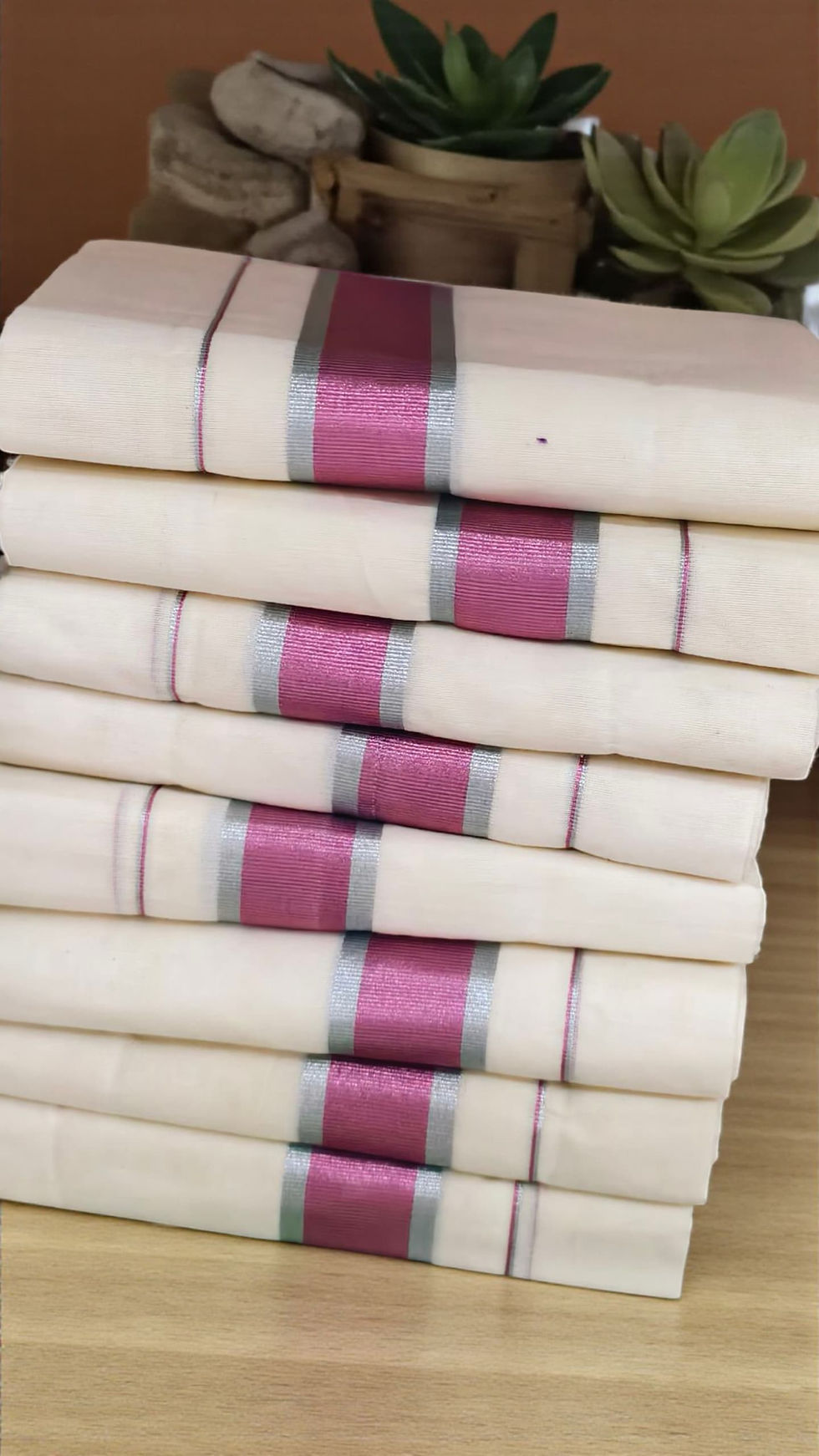 Thumbnail: Uniform set mundu
