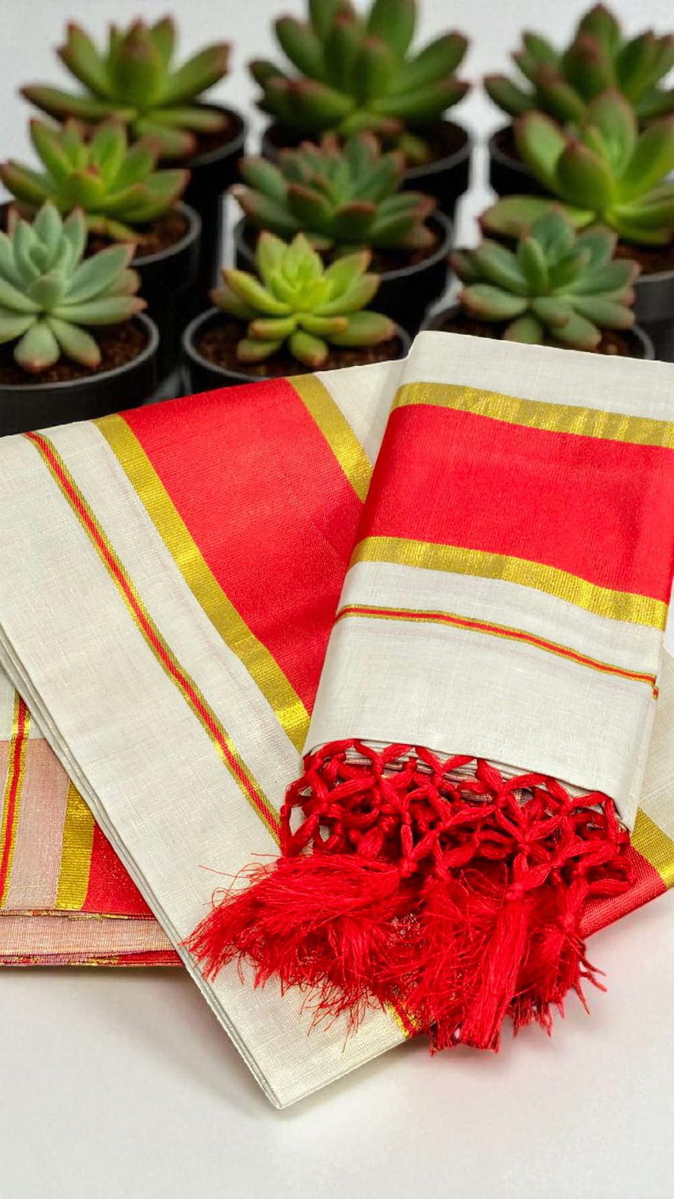 Thumbnail: kuthampully Red tissue set mundu
