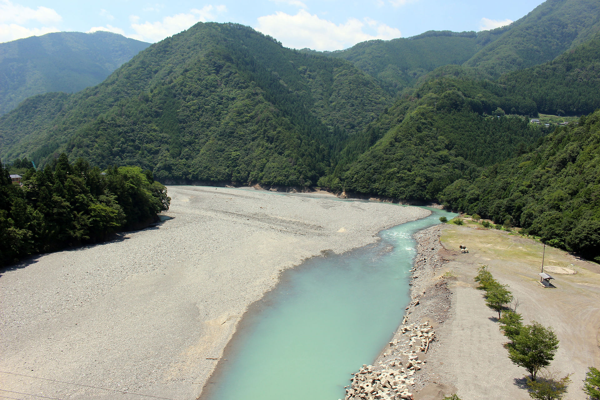 Sarusawablog _ Wild Locations Nara _ Tanise Suspension Bridge _ Downstream View 1