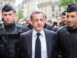 Nicolas Sarkozy getting arrested in Paris